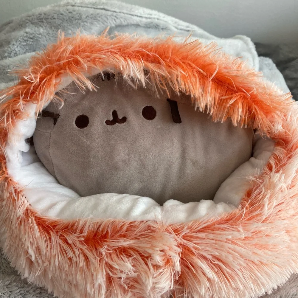 Furry Bed for Cat or Dog
